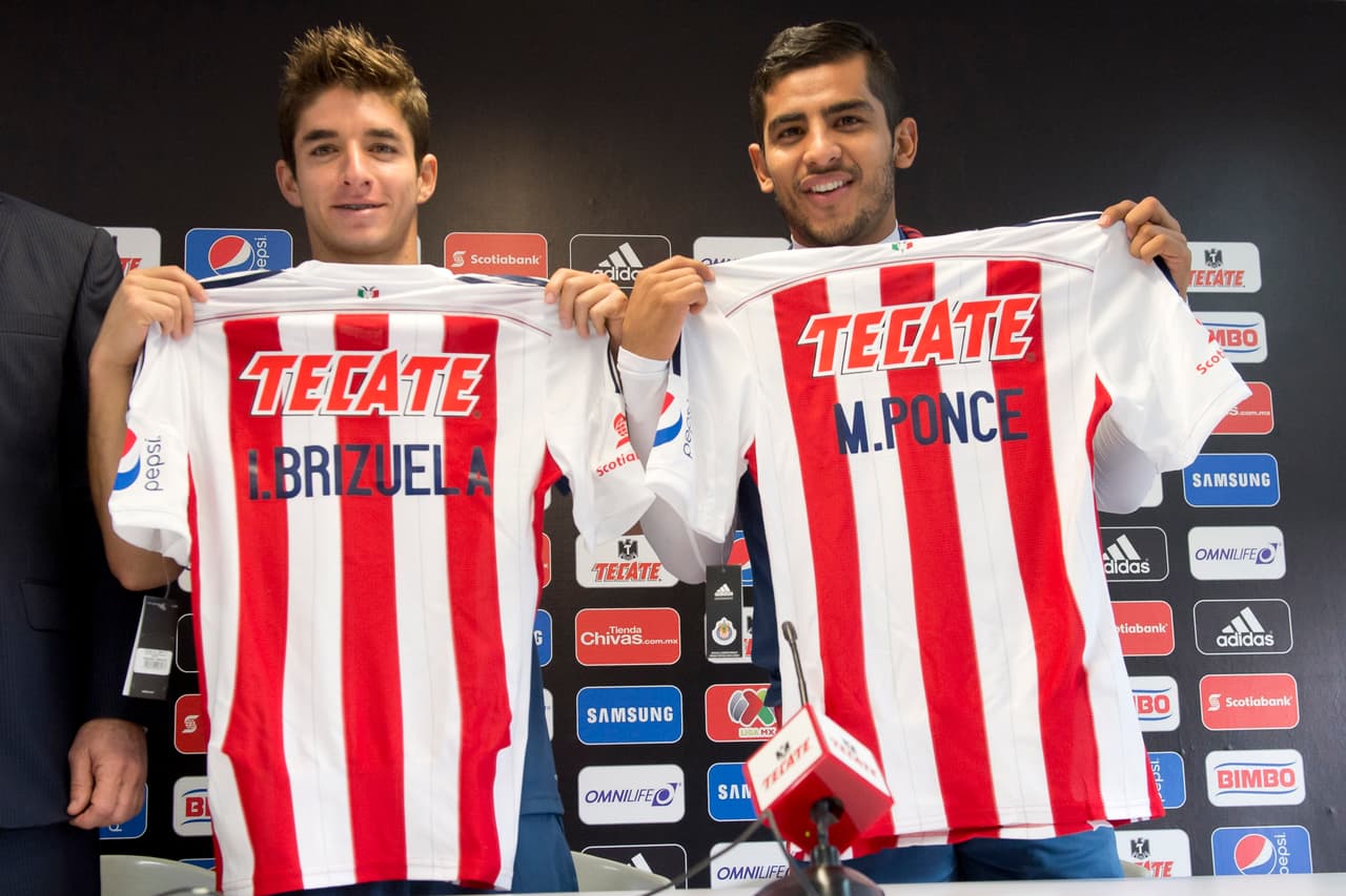 Ponce forma parte de un selecto grupo de jugadores ‘extranjeros’ que han jugado para las Chivas, entre los que destacan Isaac Brizuela, Salvador Reyes de la Peña y Alejandro Zendejas.