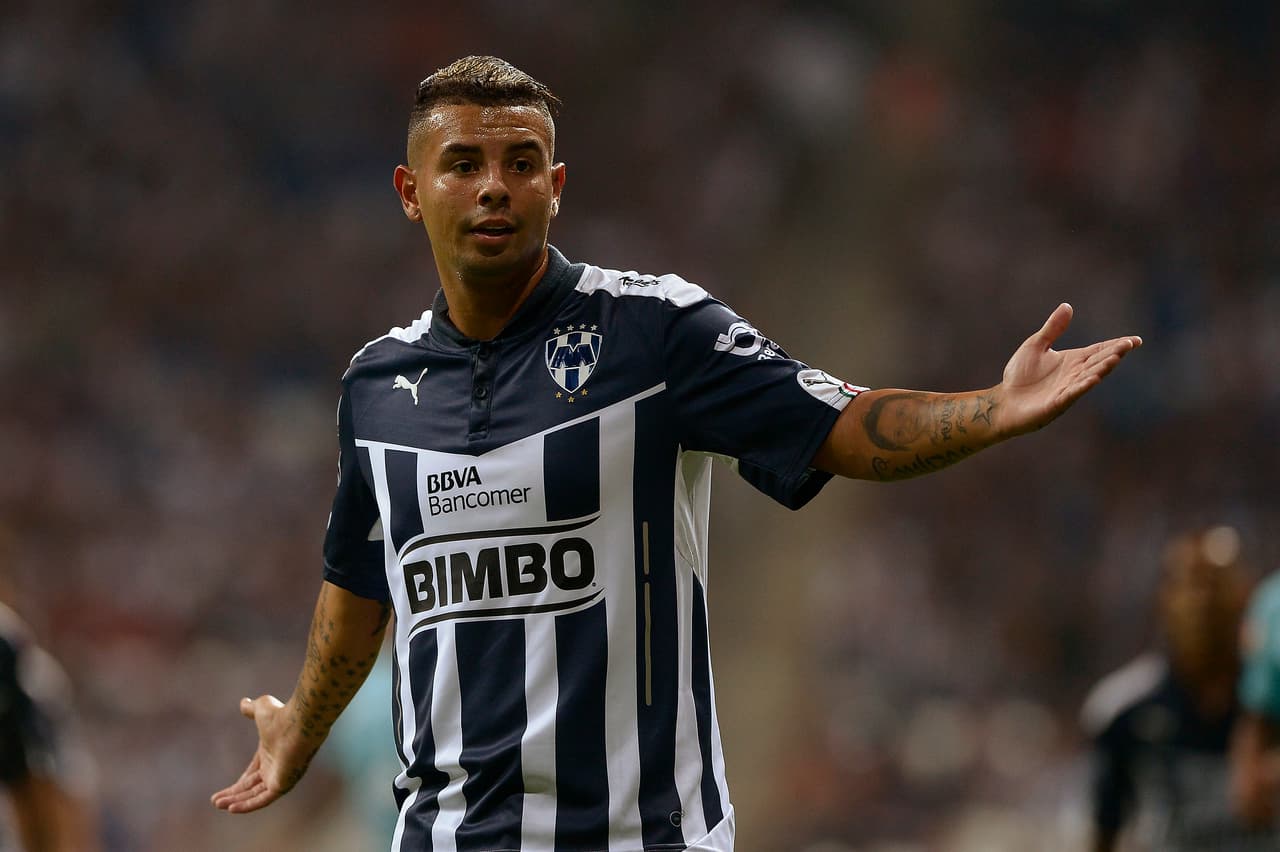 La sorpresa llegó cuando fue anunciado para reforzar al Pachuca en el segundo semestre del 2017 y el jugador se negó, en busca de salir de la Liga MX.