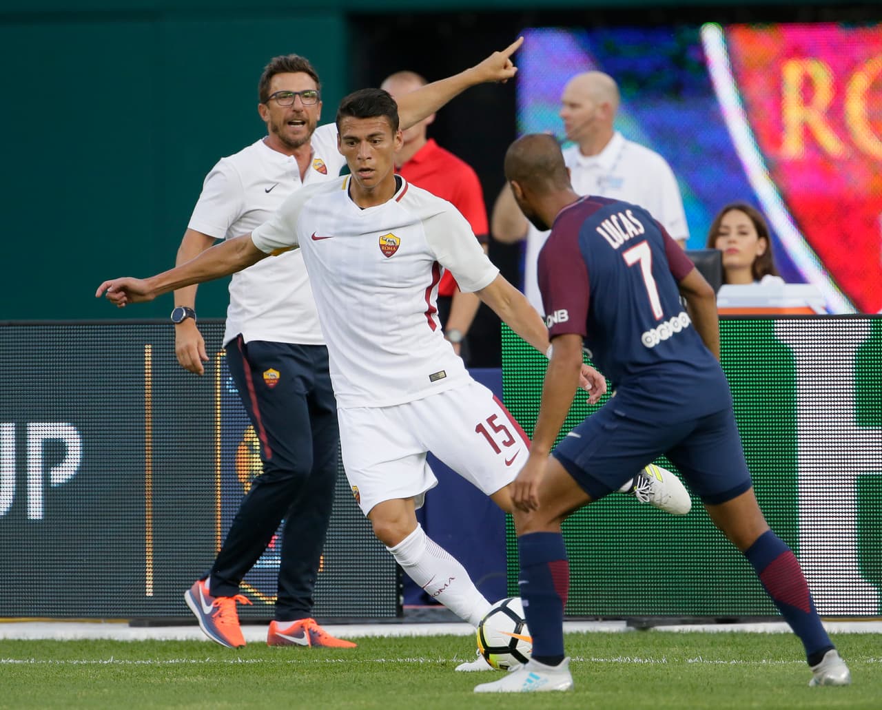 <b>Domingo 20 de agosto - 12:00 p.m.ET/11:00 a.m.CT/9:00 a.m.PT:</b> la Roma 
<b>(Héctor Moreno) </b>comenzará la Serie A 17/18 en casa del Atalanta.