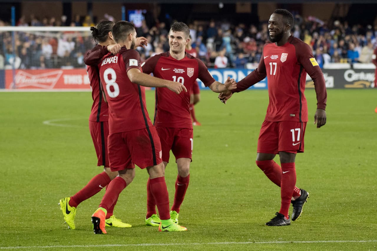Christian Pulisic, Jozy Altidore, Clint Dempsey Estados Unidos