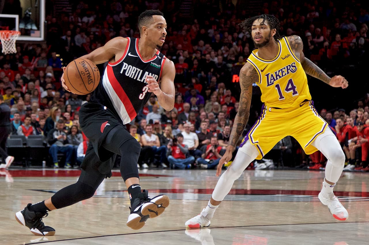 El más reciente triunfo de los Lakers sobre Trail Blazers databa del 3 de marzo de 2014 por 107-106 también en el Moda Center de Potland.