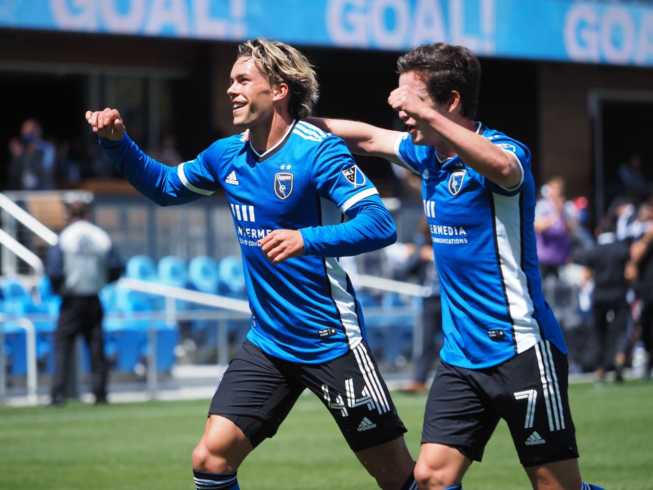 El nombre propio de ese encuentro fue el del juvenil delantero Cade Cowell, autor de un gol y una asistencia.
<br>