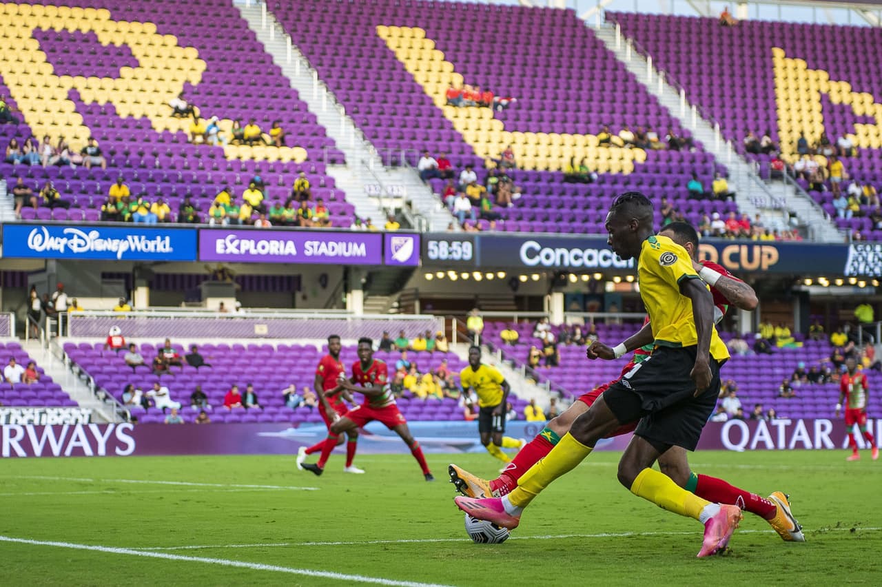 Los Regga Boyz no tuvieron problemas para vencer a su rival con goles de Shamar Nicholson y Bobby Reid.