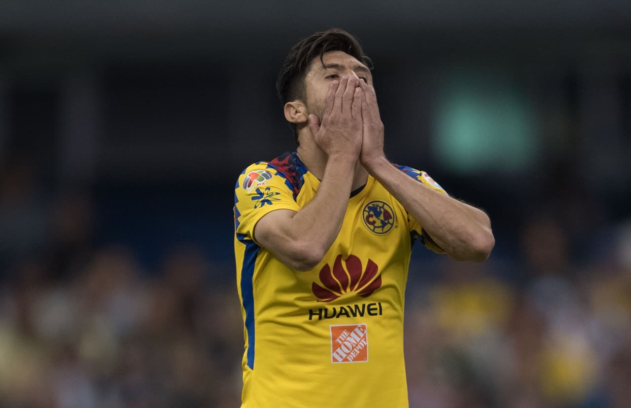En los minutos finales, Oribe Peralta dejó ir los tres puntos tras fallar un remate de media vuelta dentro del área. Fue la jugada de mayor peligro para los americanistas.