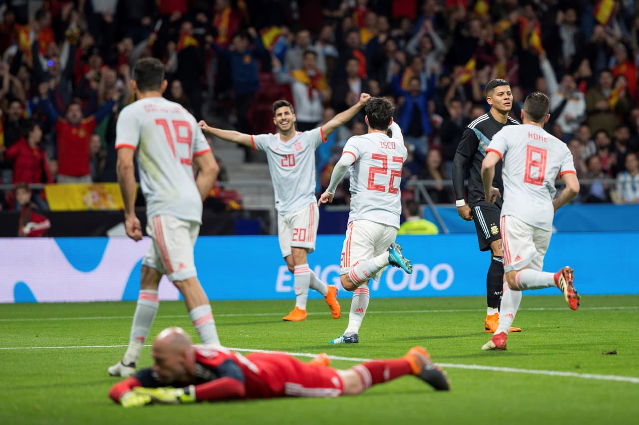 La cuenta se amplió al minuto 27 por intermedio de Isco Alarcón con asistencia de Marco Asensio. Dupla madridista.