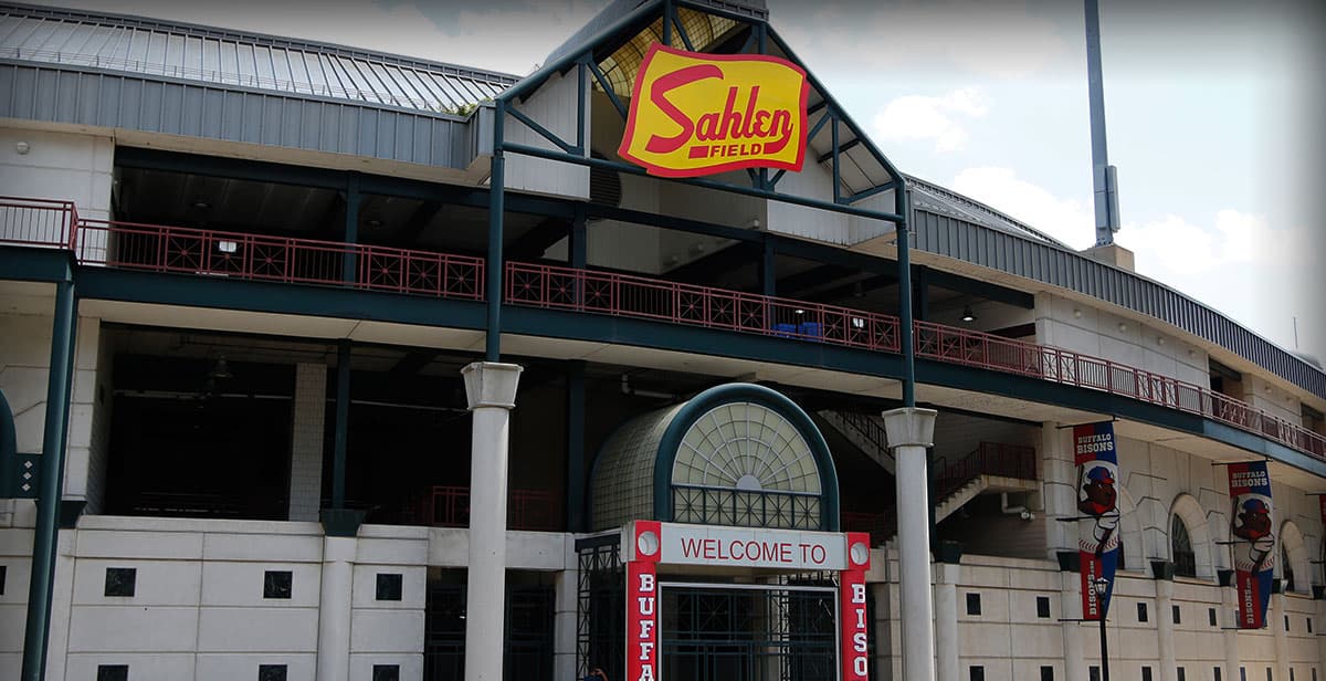 Blue Jays jugarán partidos de casa visitando a Phillies