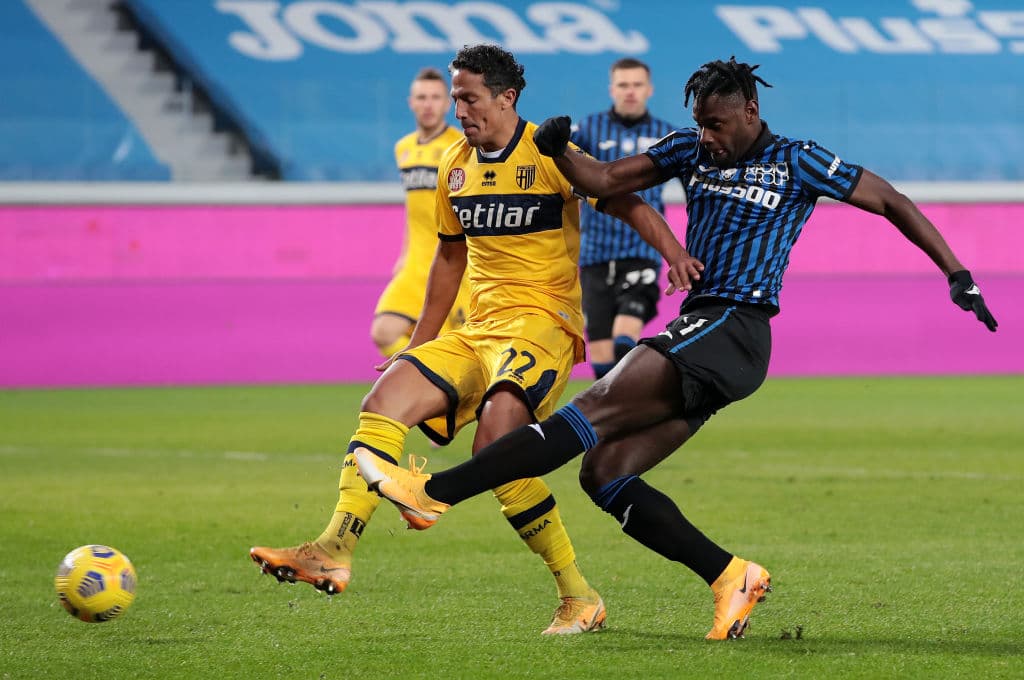 Atlanta, sin complicaciones, le gana al Parma 3-0 con goles de Luis Muriel, Duvan Zapata y Robin Gosens.