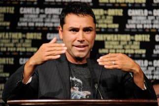 Oscar De la Hoya comparó el poder de Mayweather Jr. y Pacquiao