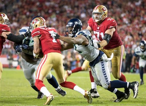 Bennet tuvo 3.5 capturas y cinco tackleadas en el juego que los Seahawks ganaron 20-3 a los 49ers.