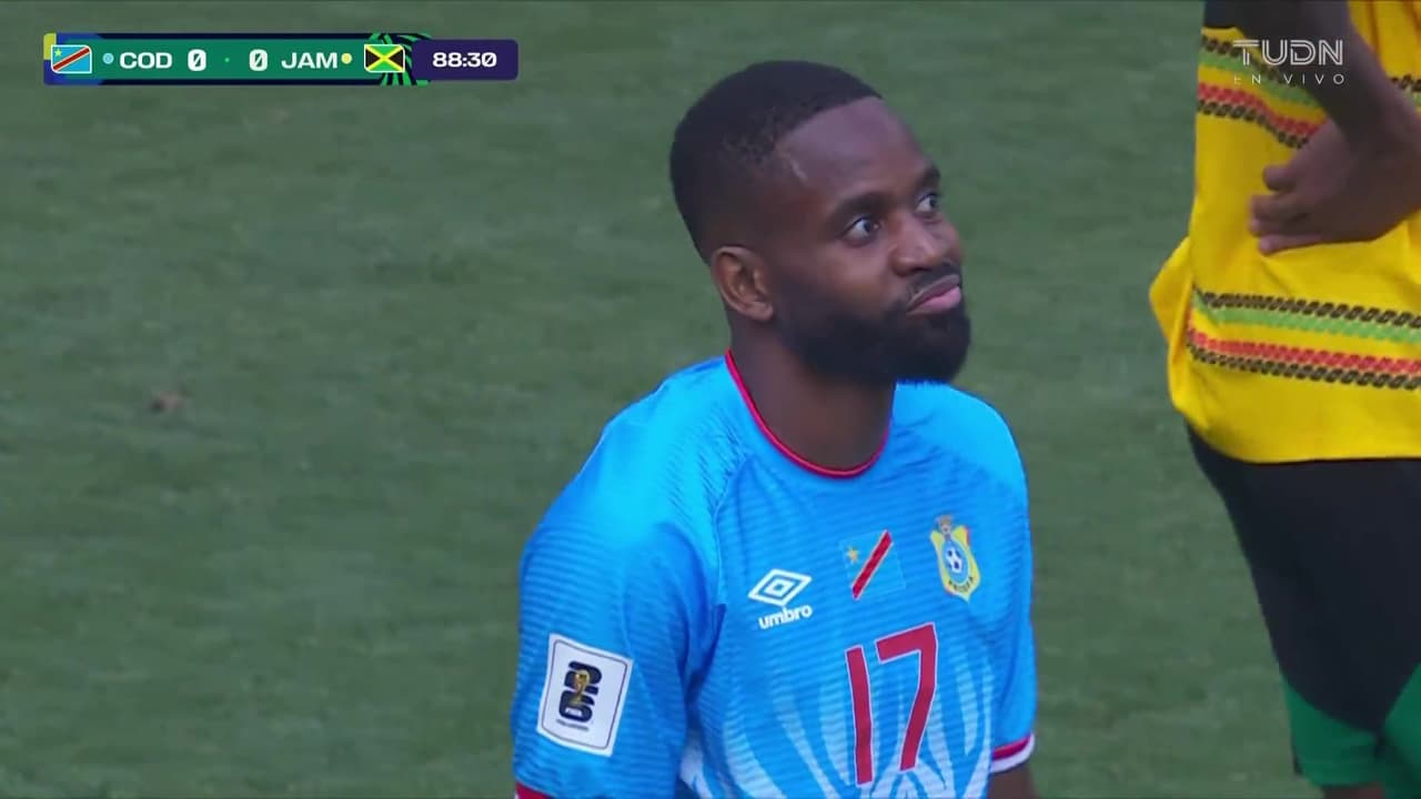 ¡Bakambu hace un taconazo que casi sabe a Mundial!