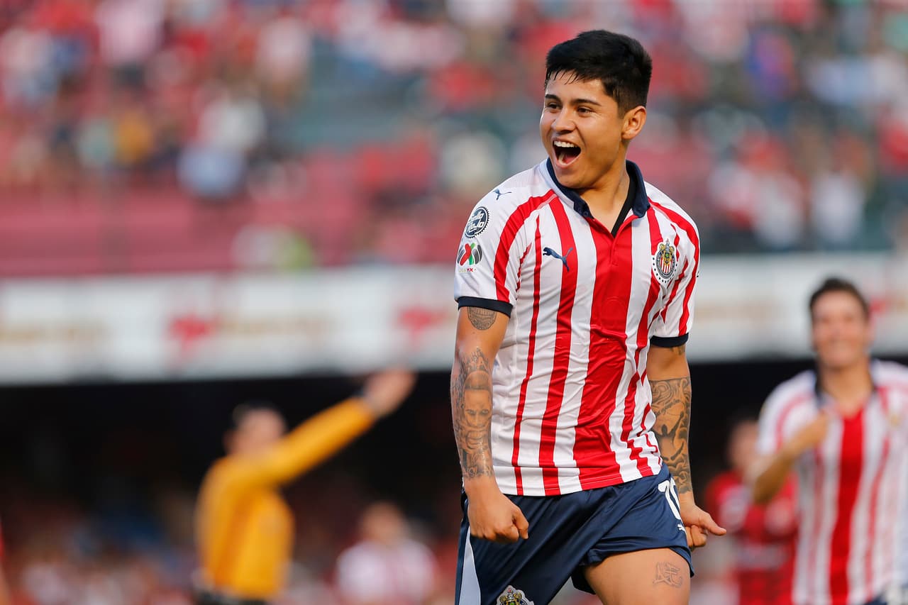 No podía faltar el renacer de Chivas, liderado por 
<b>'La Chofis', Javier López</b>, autor de los dos goles del Rebaño en la victoria sobre Veracruz.