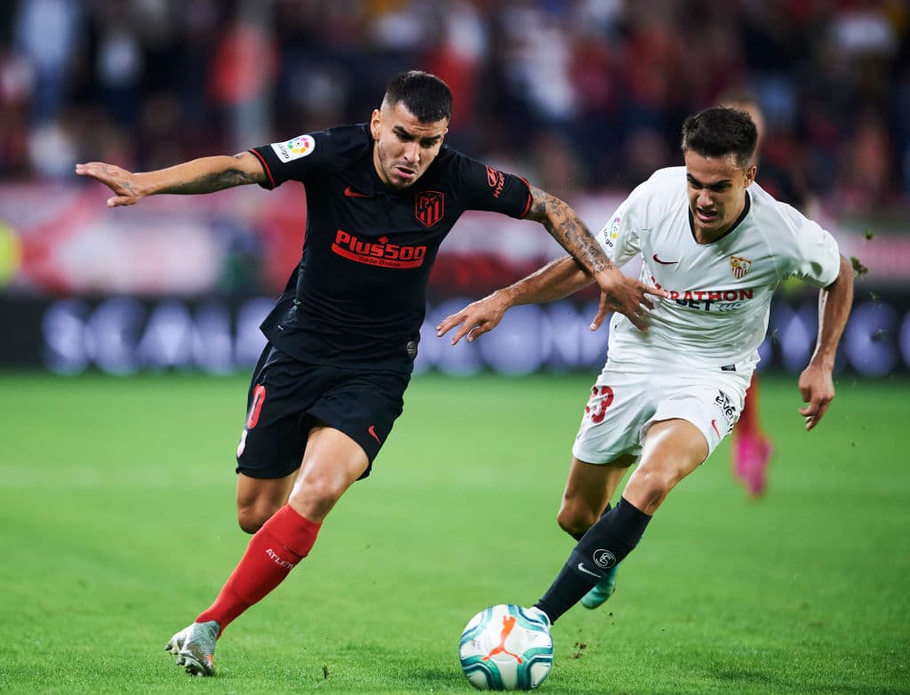 Con goles de Franco Vázquez al 28 y Álvaro Morata al 60, Sevilla y Atlético de Madrid empatan y se quedan con 21 unidades cada uno.