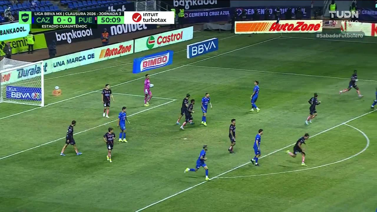 ¡TIRO ATAJADO! disparo por Mateo Levy.