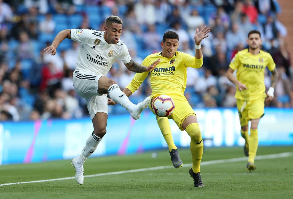 Sin lugar a dudas el mejor futbolista del Real Madrid fue Mariano, muy participativo y bajando a medio campo para surtirse de balones, agresivo en área rival y pícaro de cara al gol.