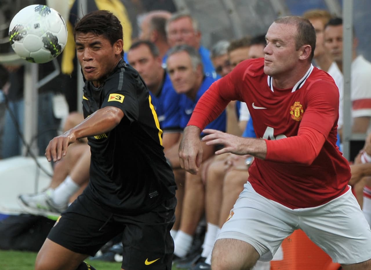 En enero de 2012 ascendió definitivamente al equipo principal del Barcelona y en junio ya estaba concentrado en la pretemporada.