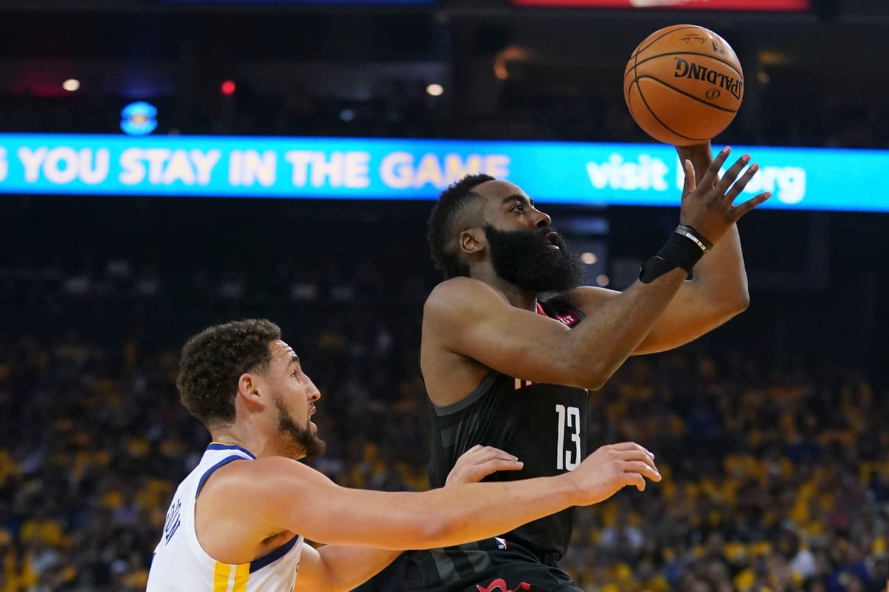 El astro de los Houston Rockets tuvo una muy mala tarde en lo que a tiros de campo se refiere, al encestar 9 de 28 intentos, incluyendo 4 de 16 en lanzamientos de tres puntos.