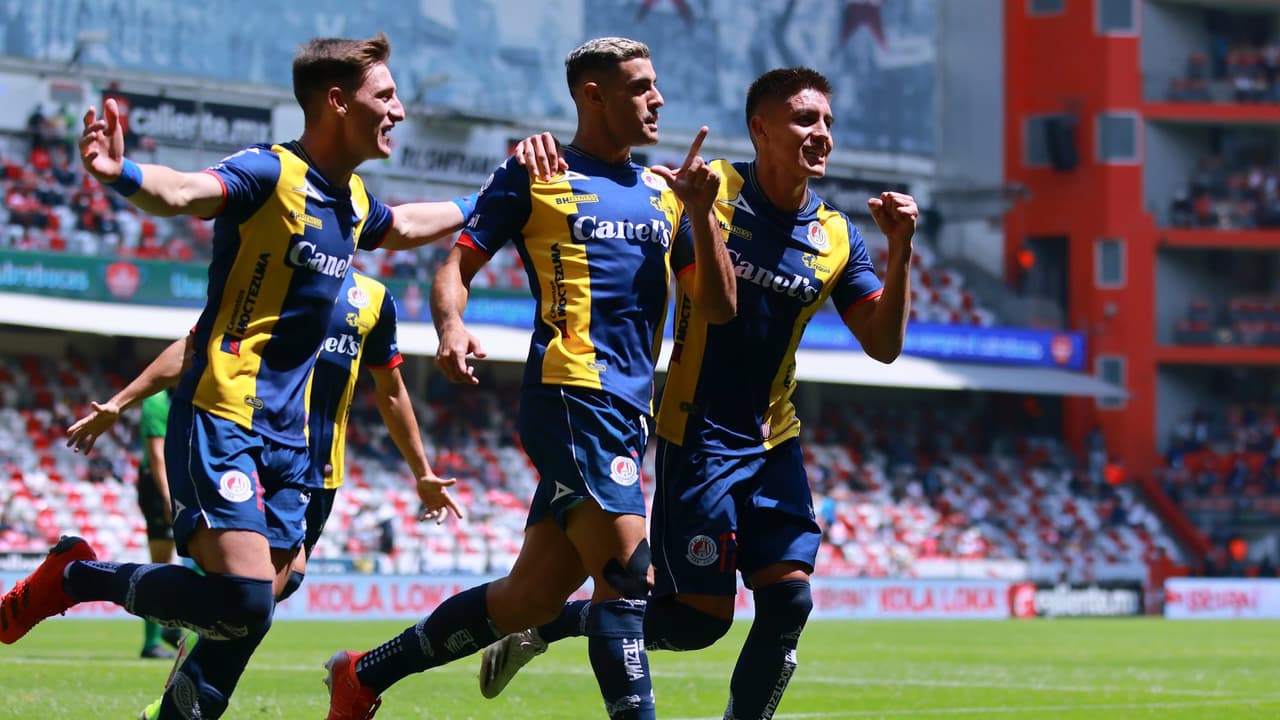 Cuatro grandes 'desaparecen' hacia título de goleo