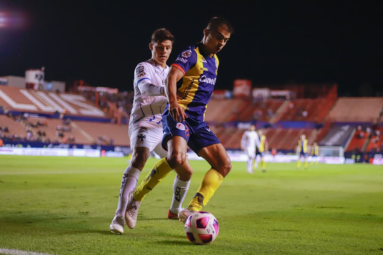 Rayados dejó ir la oportunidad de sumar tres unidades que los metieran en la pelea por los Cuartos de Final directo y Atlético de San Luis sumó un punto que lo mantiene con la esperanza de meterse al Repechaje en los últimos partidos del Grita México A21.