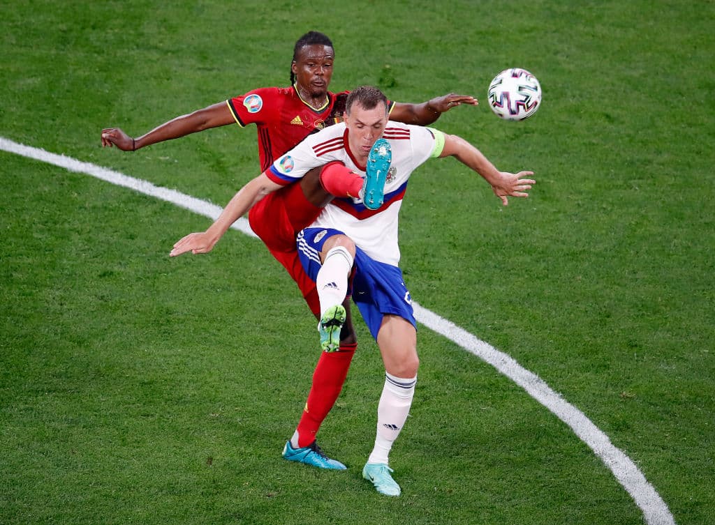 Con doblete de Romelu Lukau y un gol de Thomas Meunier, Bélgica aplasta 3-0 a Rusia y consiguen sus primero tres puntos.