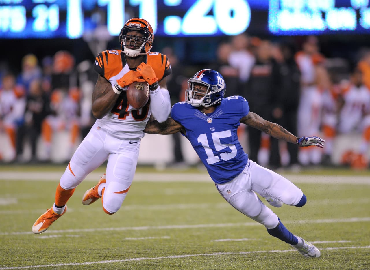 Esta fue una gran intercepción del safety libre de los Cincinnati Bengals, George Iloka. Eli Manning buscaba al receptor Tavarres King. Finalmente los Giants se llevaron el partido de Lunes por la Noche por un punto 21-20.
<br>