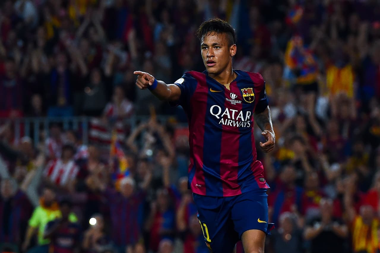 A la estela de Messi, el ex jugador del Santos fue el segundo máximo anotador del club catalán en la conquista del triplete (Liga, Copa del Rey y Champions) con 39 anotaciones en 51 partidos disputados.