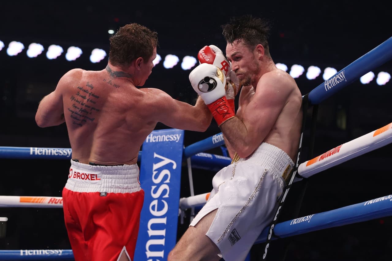 Callum Smith: "No creo que alguien pueda vencer a Canelo"