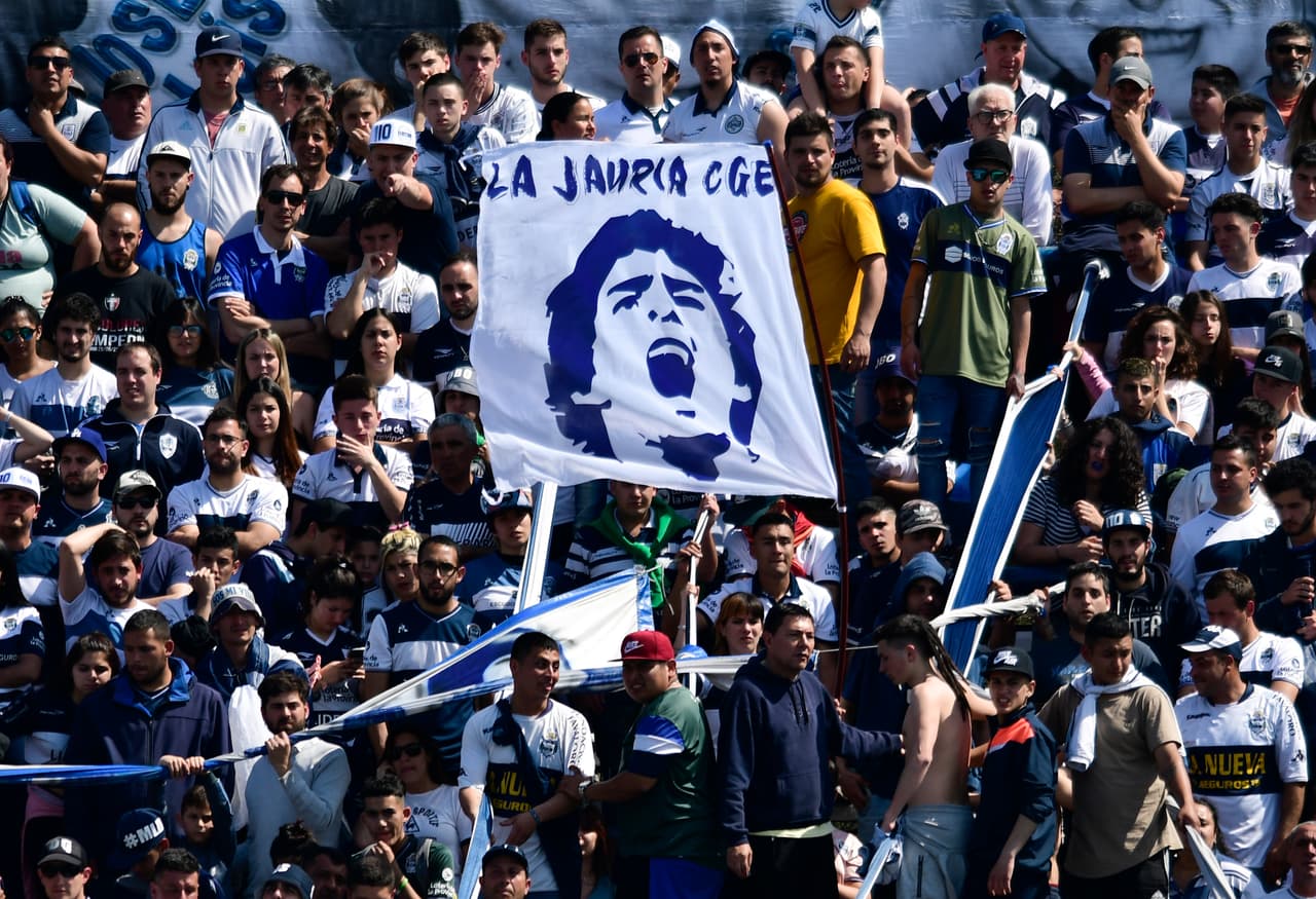Y no sólo en La Plata están contentos con su vuelta al futbol argentino, sino en todo el país y lo han recibido como se debe.