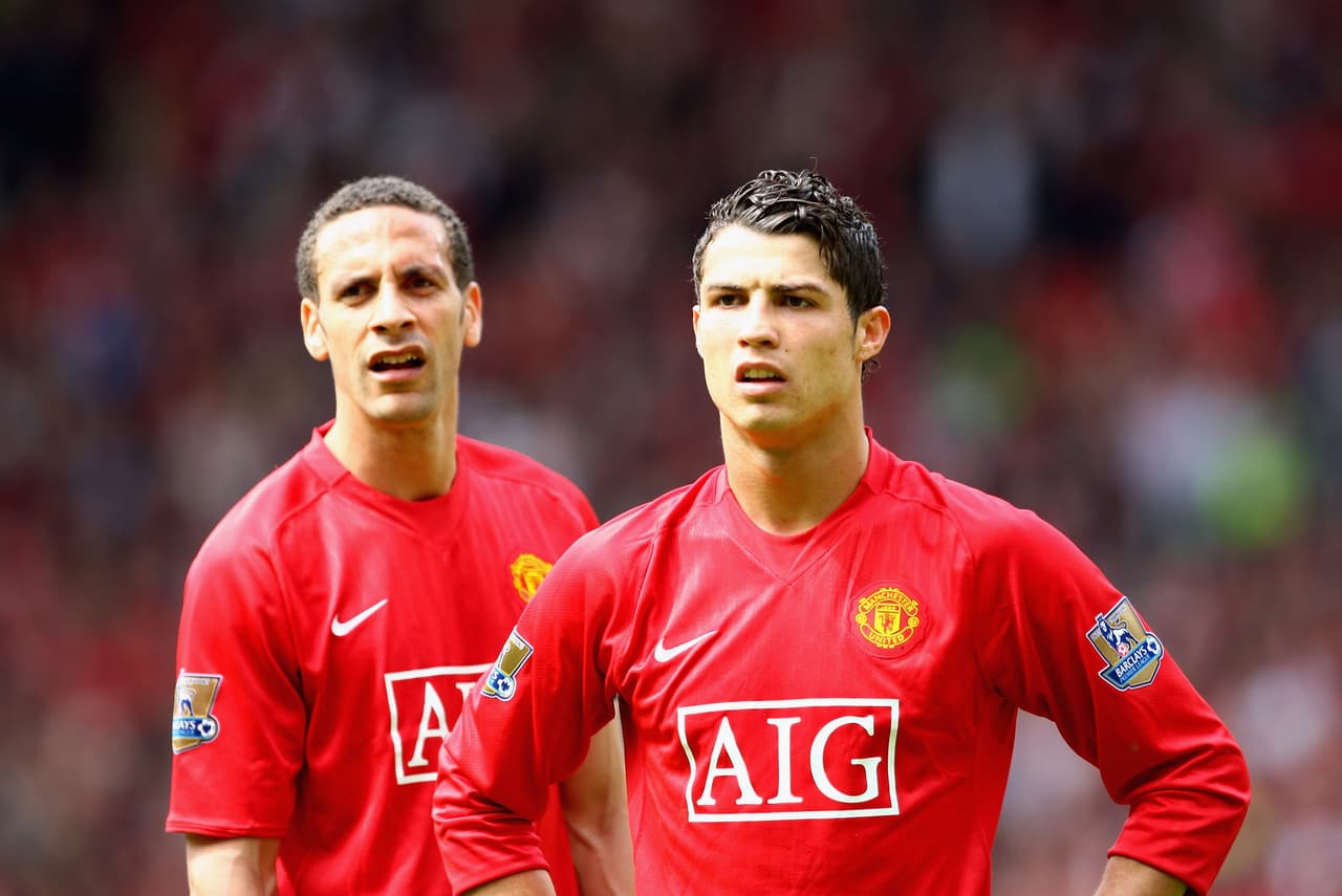Ferdinand revela que el vestuario del United se burlaba de la ropa de Ronaldo