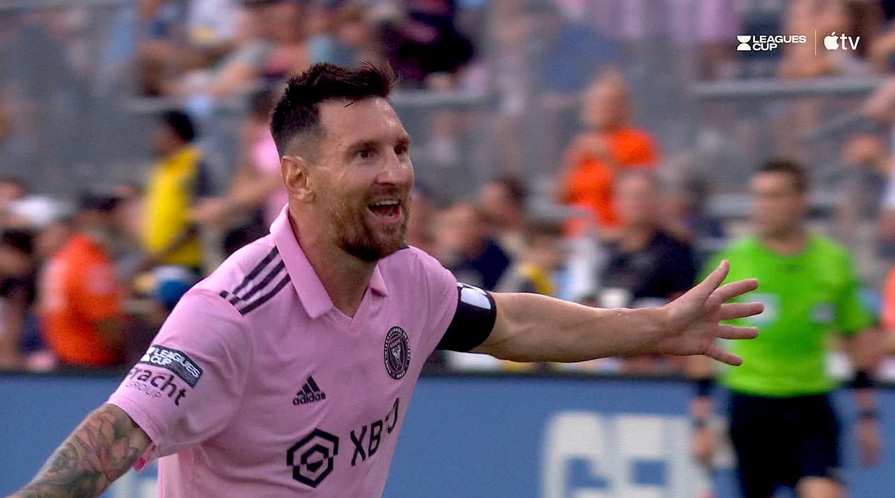 ¡Golazo! Messi saca un 'balazo' de zurda para el 2-0 sobre Philadelphia