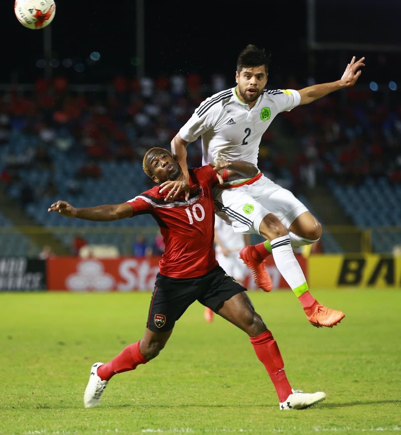 Partido limpio de errores. Las pocas veces que se le exigió resolvió con solvencia. Calificación: 8