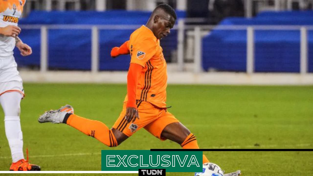 Darwin Quintero y sus hijos no se olvidan de México