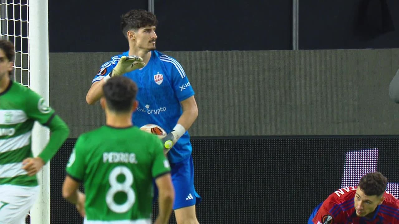 ¡TIRO ATAJADO! disparo por Paulinho.