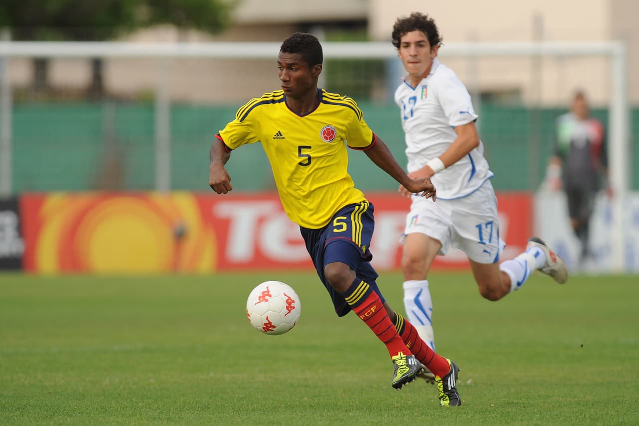 Colombia vs. EEUU: Las selecciones preolímpicas de estas naciones chocan buscando un lugar en los próximos Juegos Olímpicos a realizarse en Río de Janeiro. Este será el encuentro de ida del repechaje que podrás seguir por la señal de UDN a las 5:00 PM ET el próximo viernes.