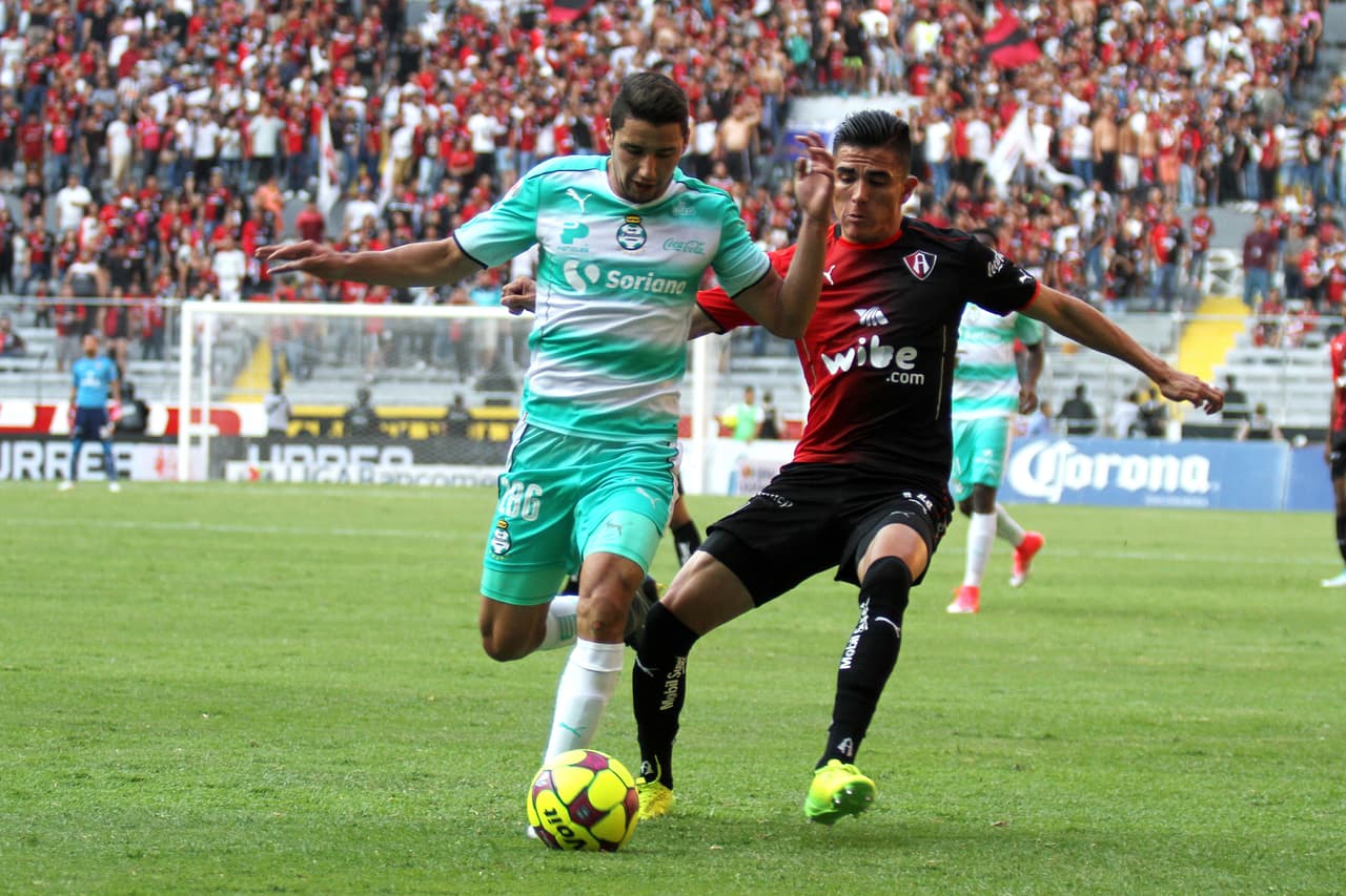 Atlas y Santos empataron a un gol en partido disputado en el Estadio Jalisco.