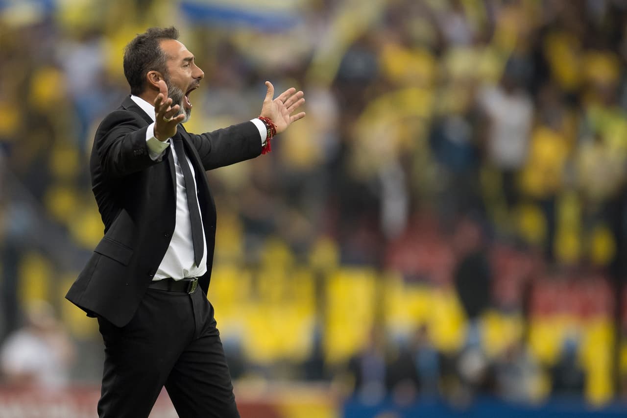 10) Clausura 2014: Gustavo Matosas (Uruguay) se coronó con las Águilas del América.