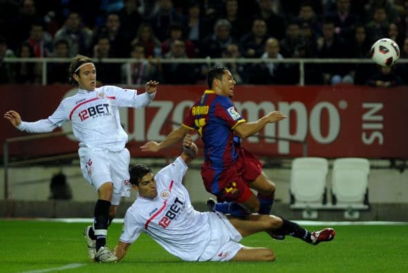 Adriano se enfrentó a su ex equipo, en el que aún jugaba el pasado torneo.