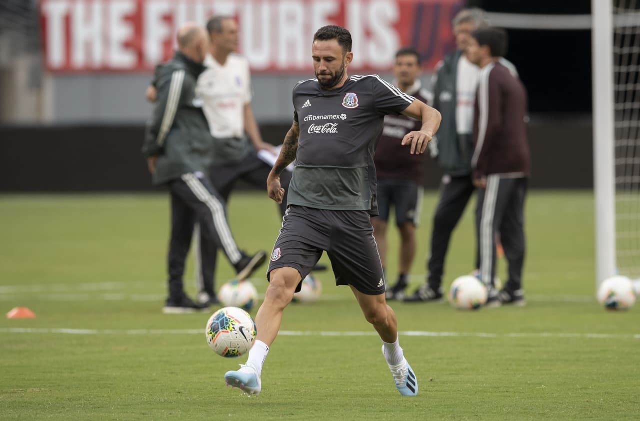 Miguel Layún da su postura sobre su salida en Nueva York