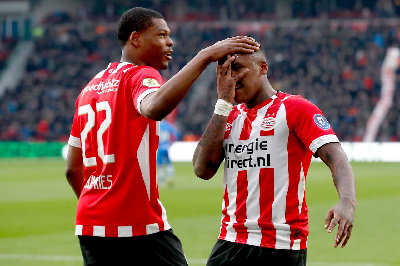 Con 28 minutos por delante, el partido ganaba tranquilidad para el PSV en busca de un nuveo triunfo.