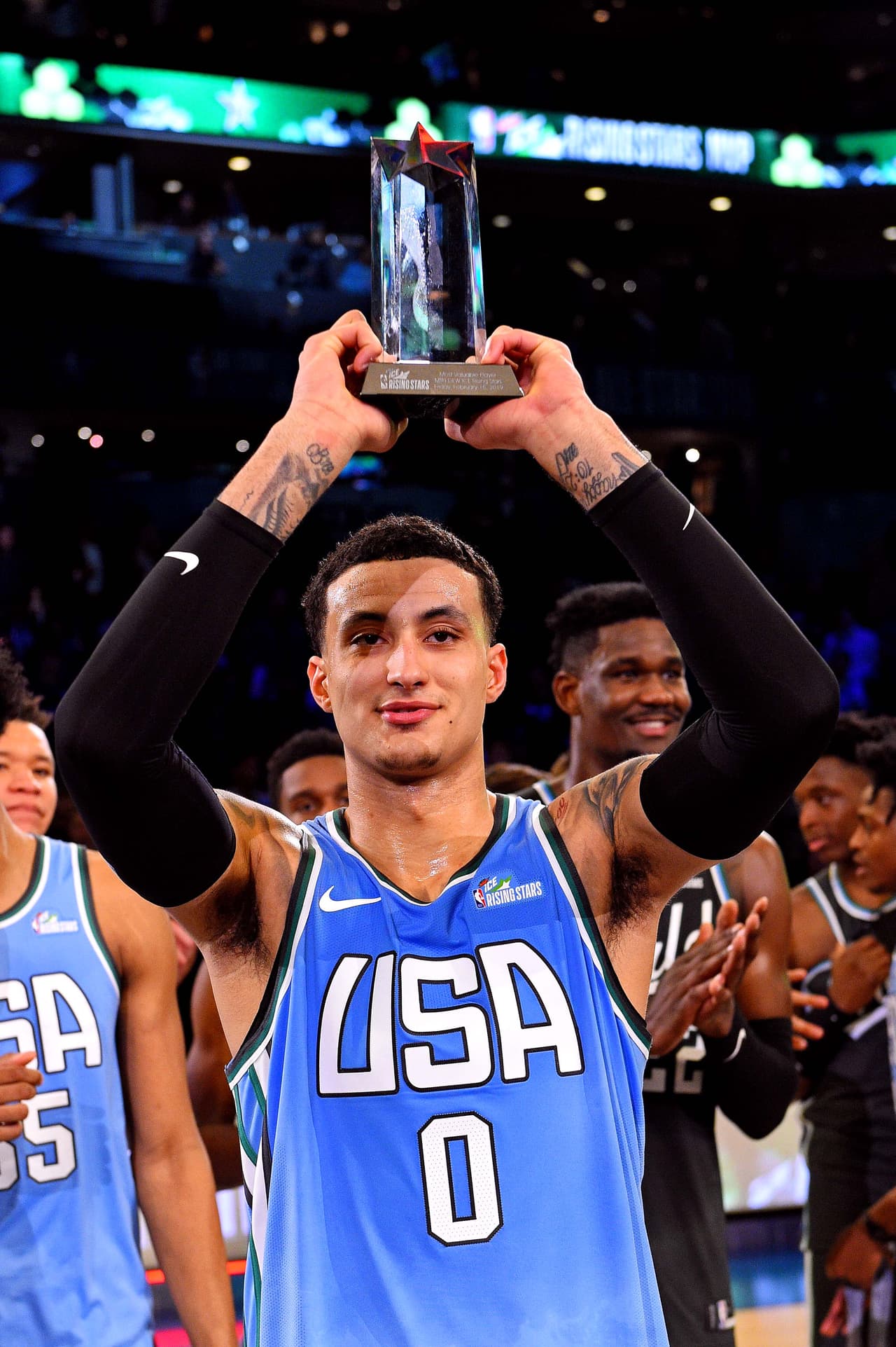 Kyle Kuzma ganó el premio del MVP del partido tras romper el récord de Kobe Bryant y además es el segundo jugador de los Lakers en ganarlo.