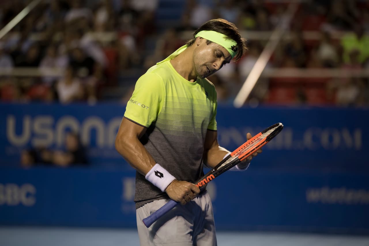 Del Potro apretó con su letal saque y luego de tomar ventaja, aseguró la victoria al obligar al español a poner la pelota fuera.