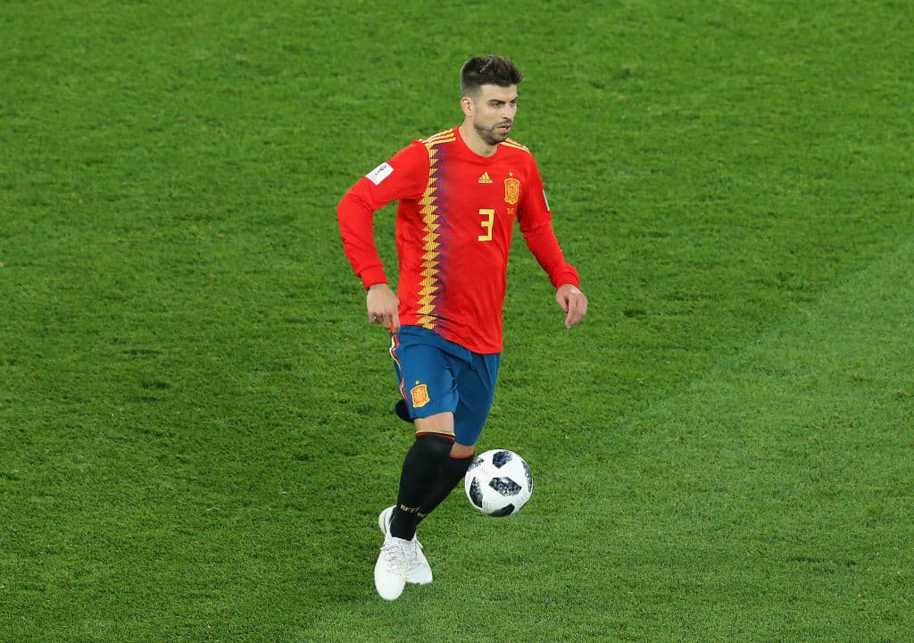 Parte de esa generación dorada de España, Gerard Piqué logró una Copa del Mundo y dos Euros con La Roja. el mediocampista catalán anunció también su retiró de la selección hispana.