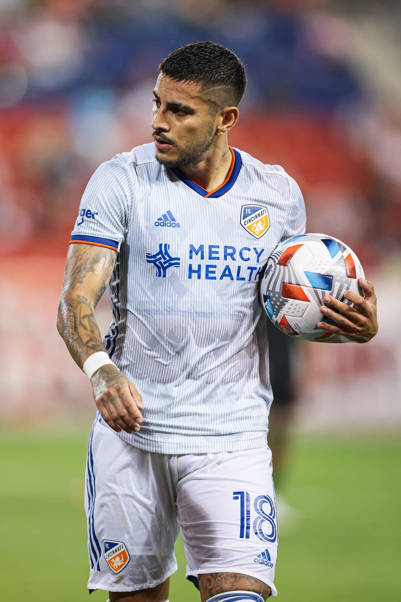 Muchos son los ticos que actúan en la MLS, como el defensor de FC Cincinnati Ronald Matarrita.
<br>