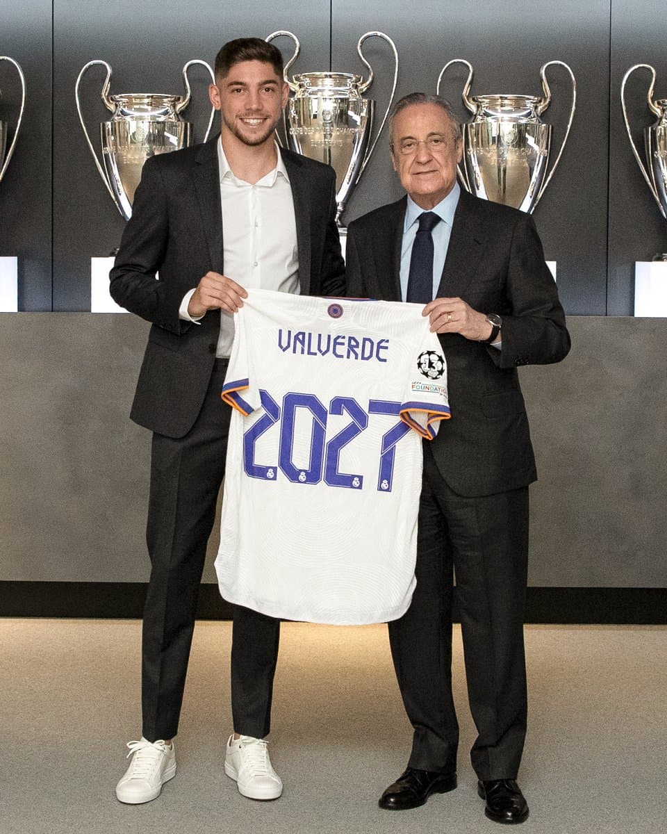 Fede Valverde renueva con el Real Madrid hasta 2027