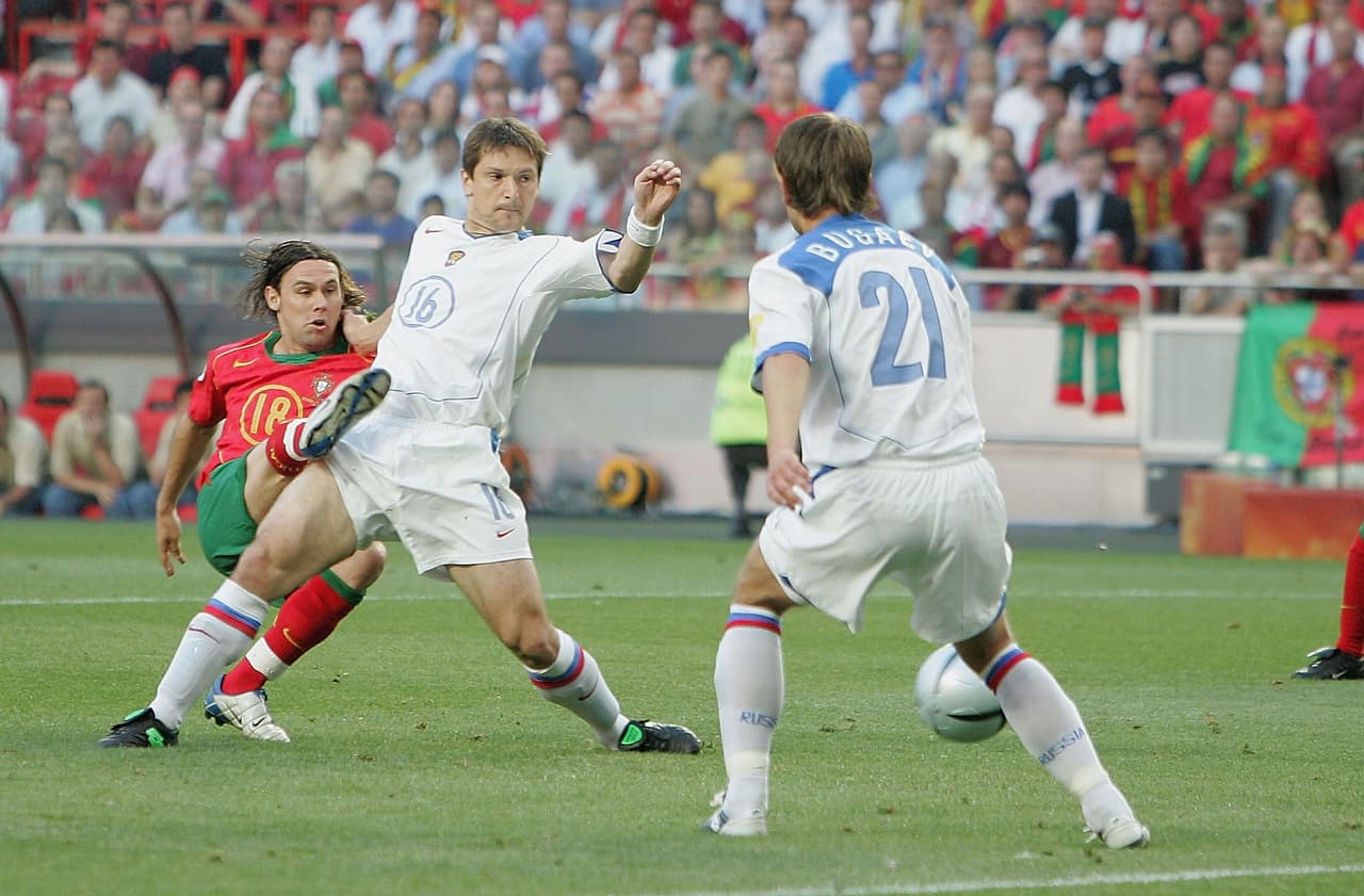 El segundo partido también fue derrota, pues Portugal venía de caer 1-0 en el debut con Grecia y debían ganar sí o sí.
