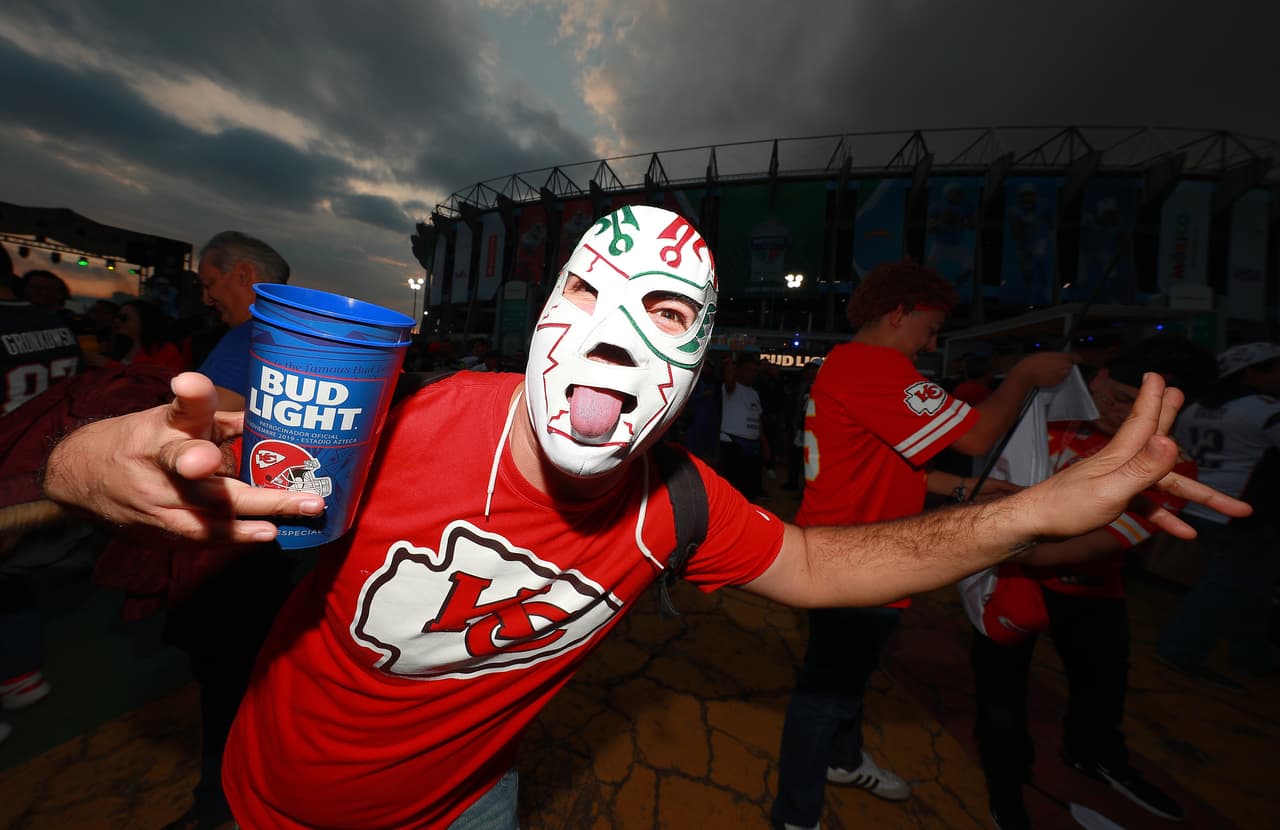 El Monday Night Football fue una locura en la Ciudad de México y se vivió con mucha pasión entre aficionados y grandes jugadas.