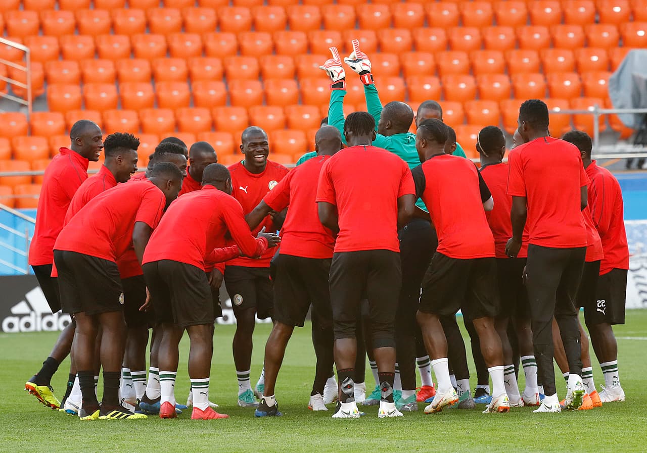 Este grupo de jugadores humildes como talentosos tiene la meta de darle una satisfacción a su atribulada nación, así que con esa motivación buscarán su pase a los octavos de final en Rusia 2018.