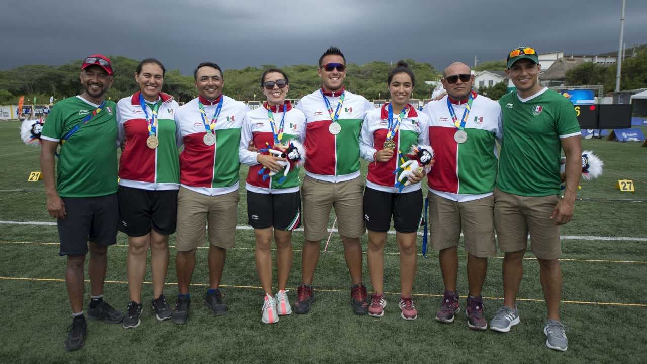 México y Colombia se reparten los oros en tiro con arco por equipos de JCC