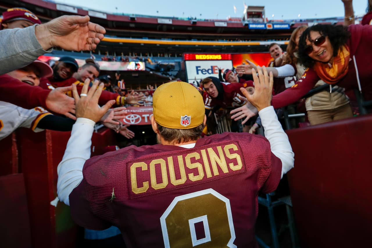 Los fans de los Redskins felices por el triunfo ante los Vikings 26-20. El QB Kirk Cousins tuvo dos pases de touchdown.