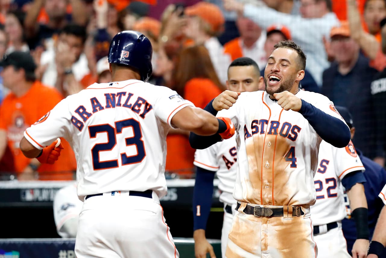 Triunfo con autoridad de los Houston Astros, 6-1 a los Rays, para avanzar a la Serie de Campeonato.
