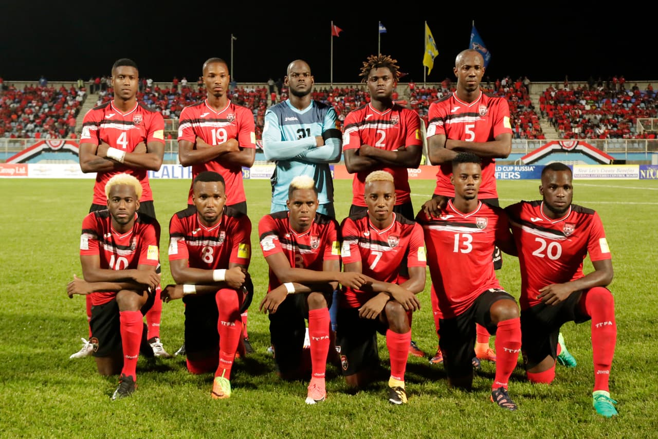 Mientras que los locales lo hicieron con: Williams; David, Bateau, Cirio; Jones, Hyland, Molino, George; Cato, Boastwan, Plaza.